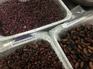 Diff kinds of red beans: (clockwise from top) kidney, Spanish Tolosna, Giant Scarlet Runner Beans (my pic).